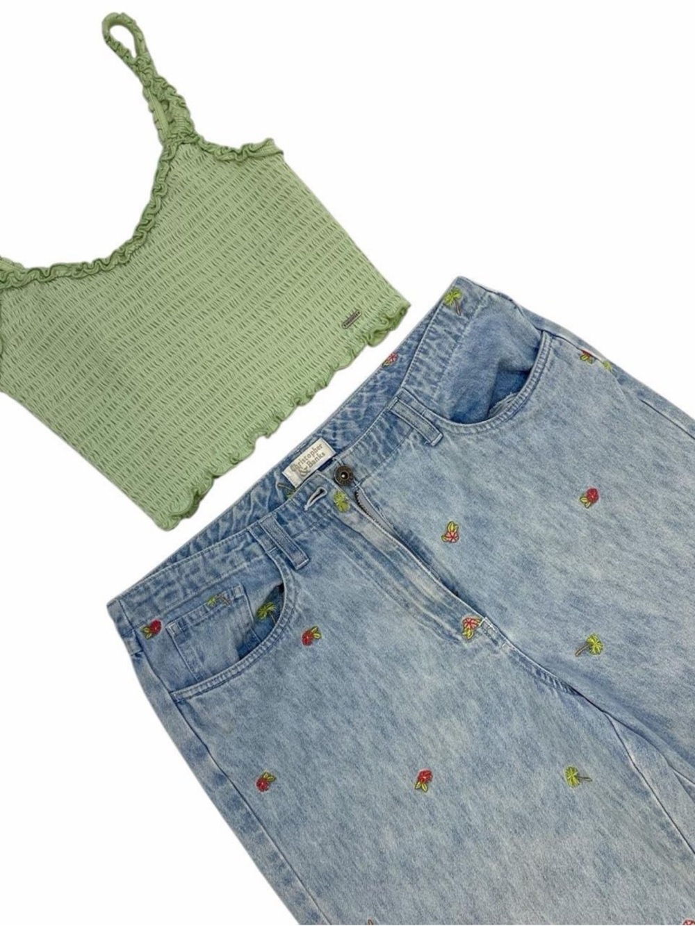 Super Cute Denim Embroidered Capris